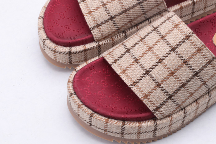 guc sandal