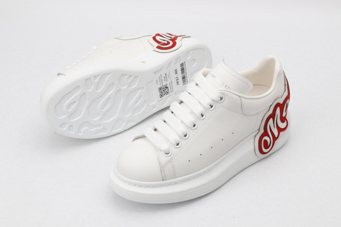 alex mcqu sneakers
