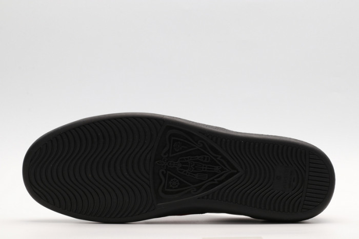gi ace embroidered low-top sneaker 043001