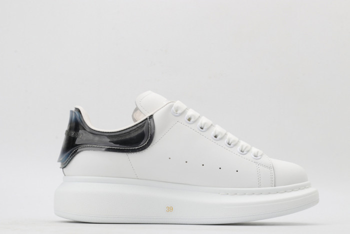 alex mcqu sneakers