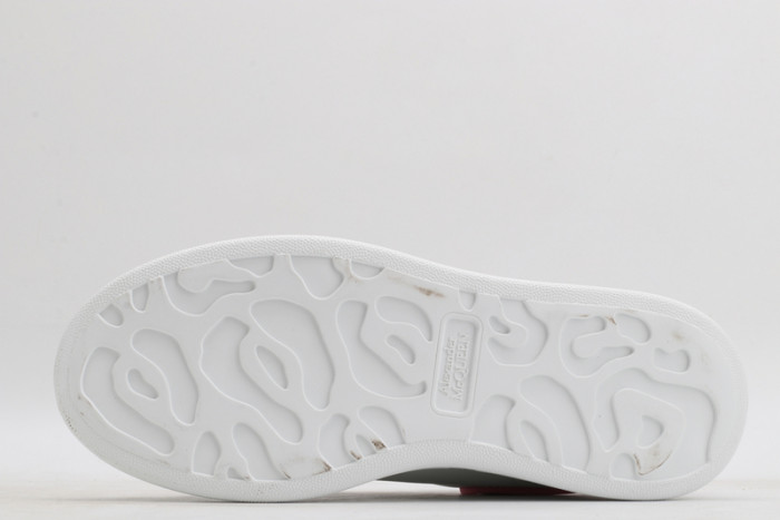 alex mcqu sneakers