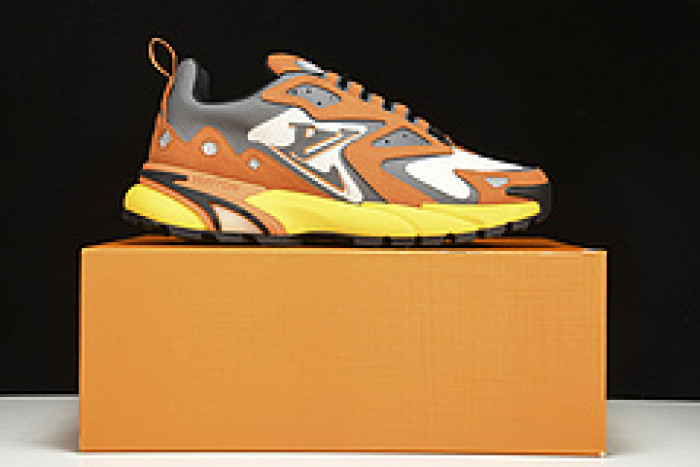 lovt sneaker