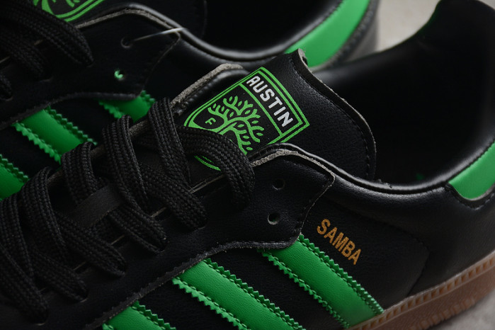 ad low-top sneaker 23031317