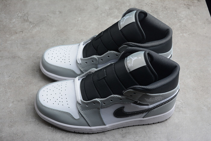 air jordan 1 mid “light smoke grey” 554724-078