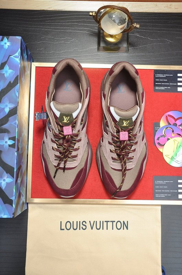 lovt sneaker