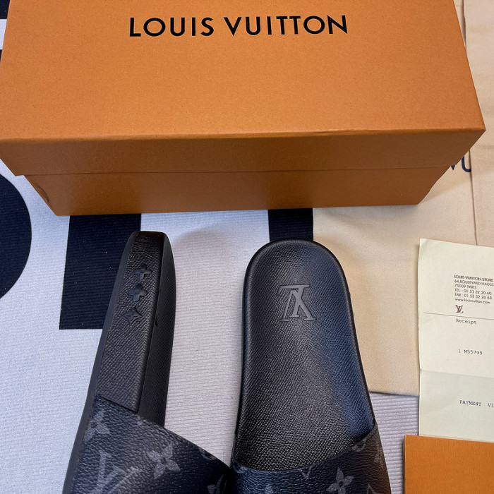 lovt sandal