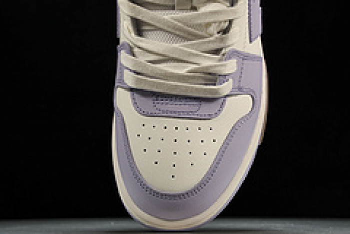 of sneakers ow-18