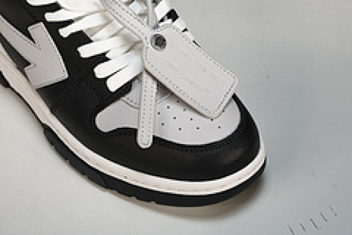 of sneakers ow-17
