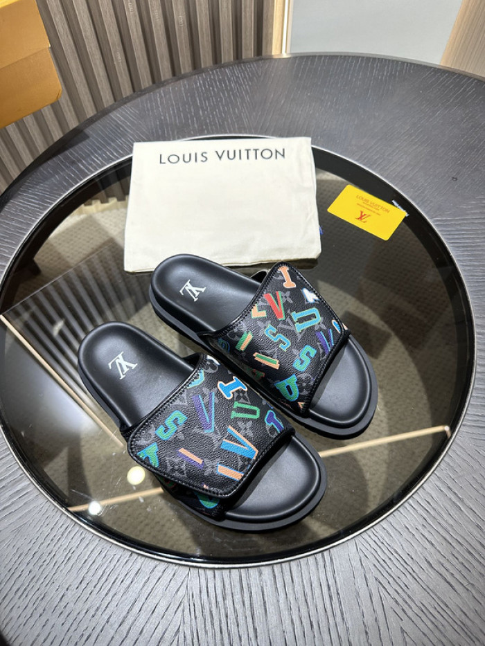 lovt sandal