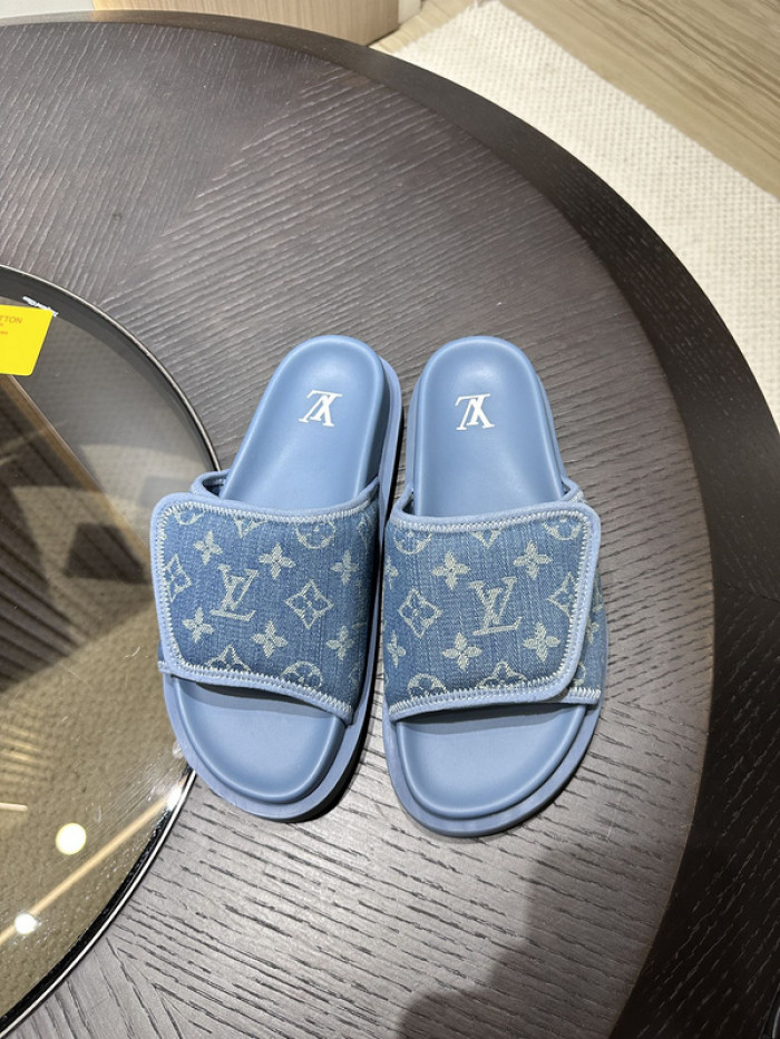 lovt sandal
