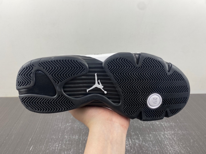 jordan 14 “black/white/university red” 487471-016