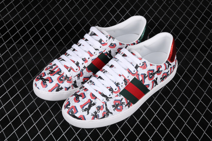 gi ace embroidered low-top sneaker h903p108