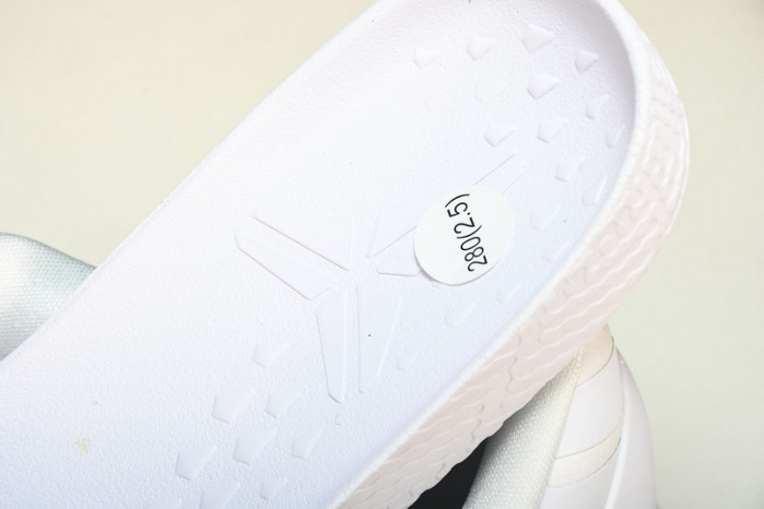nike kobe 8 protro "triple white" fj9364-100